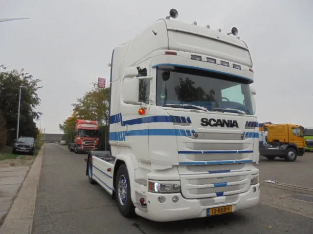 Scania R450 STREAMLINE + RETARDER NL TRUCK - Cap tractor: Foto 3 Scania R450 STREAMLINE + RETARDER NL TRUCK - Cap tractor: Foto 3