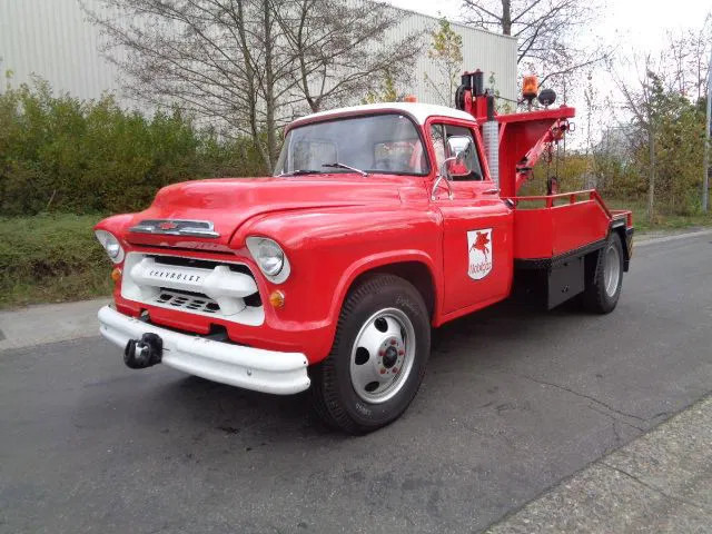 Chevrolet 4 TONNER - Maşină de tractare: Foto 1 Chevrolet 4 TONNER - Maşină de tractare: Foto 1