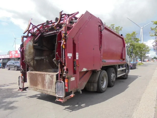 DAF CF 250 6x2 - Autogunoiere: Foto 4 DAF CF 250 6x2 - Autogunoiere: Foto 4
