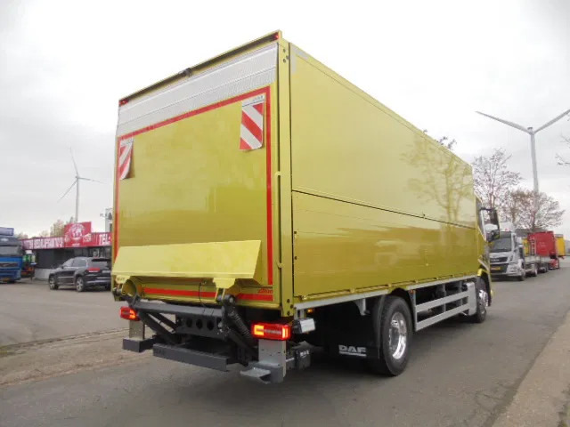 DAF XD 370 FA DEMO MET FABRIEKS GARANTIE - Camion furgon: Foto 5 DAF XD 370 FA DEMO MET FABRIEKS GARANTIE - Camion furgon: Foto 5