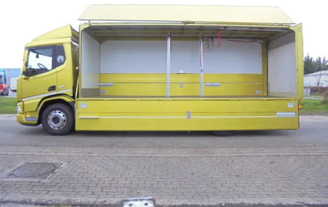 DAF XD 370 FA DEMO MET FABRIEKS GARANTIE NL TRUCK - Camion furgon: Foto 1 DAF XD 370 FA DEMO MET FABRIEKS GARANTIE NL TRUCK - Camion furgon: Foto 1