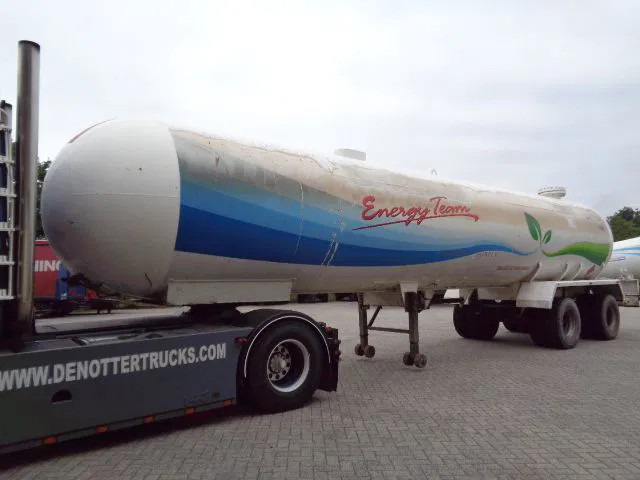 Diversen ISISAN 45M3 LPG-BUTANE - Semiremorcă cisternă: Foto 1 Diversen ISISAN 45M3 LPG-BUTANE - Semiremorcă cisternă: Foto 1