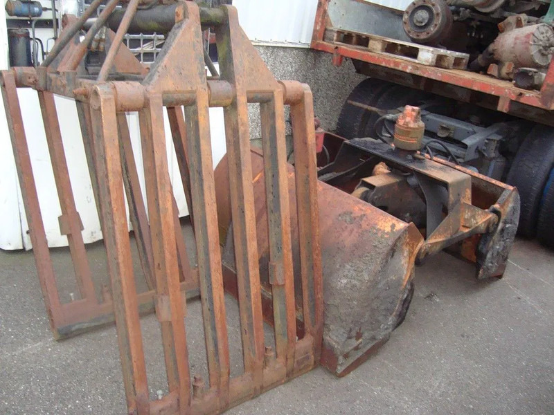 Hiab ALLTYPE YEARS AND PRICES HIAB PALFINGER HMF ATLAS KENNIS - Macara montată: Foto 5 Hiab ALLTYPE YEARS AND PRICES HIAB PALFINGER HMF ATLAS KENNIS - Macara montată: Foto 5