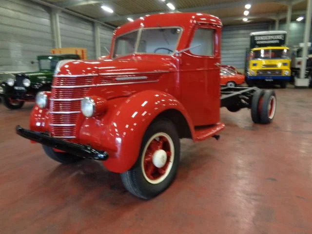 International D 30 4 TONNER - Camion şasiu: Foto 1 International D 30 4 TONNER - Camion şasiu: Foto 1