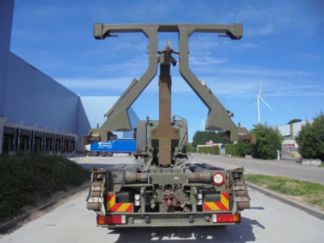 Iveco Eurotrakker 410 E37H - Camion cu cârlig: Foto 5 Iveco Eurotrakker 410 E37H - Camion cu cârlig: Foto 5