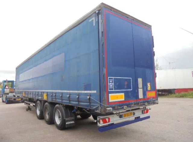 Semiremorcă prelată Kögel S24-1 NL TRAILER APK TOT 21-10-2026 35 IN STOCK: Foto 6 Semiremorcă prelată Kögel S24-1 NL TRAILER APK TOT 21-10-2026 35 IN STOCK: Foto 6