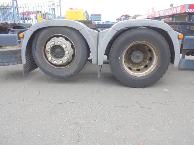 MAN TGA 26.440 RETARDER NL TRUCK - Camion transport containere/ Swap body: Foto 4 MAN TGA 26.440 RETARDER NL TRUCK - Camion transport containere/ Swap body: Foto 4