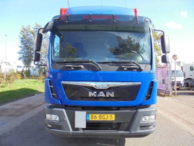 MAN TGM 12.250 - Camion furgon: Foto 2 MAN TGM 12.250 - Camion furgon: Foto 2
