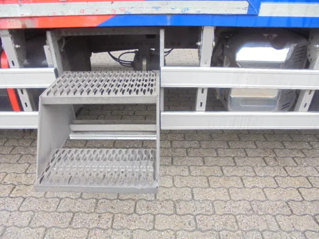 MAN TGM 12.250 NL TRUCK - Camion furgon: Foto 5 MAN TGM 12.250 NL TRUCK - Camion furgon: Foto 5