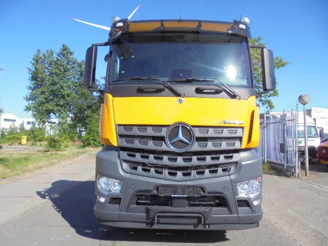 Mercedes-Benz Arocs 2848 NEW DEC 2024 - Camion cu cârlig: Foto 2 Mercedes-Benz Arocs 2848 NEW DEC 2024 - Camion cu cârlig: Foto 2