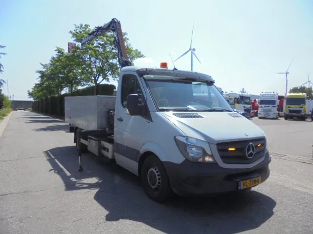 Mercedes-Benz Sprinter 310 CDI - Autoutilitară basculantă: Foto 2 Mercedes-Benz Sprinter 310 CDI - Autoutilitară basculantă: Foto 2