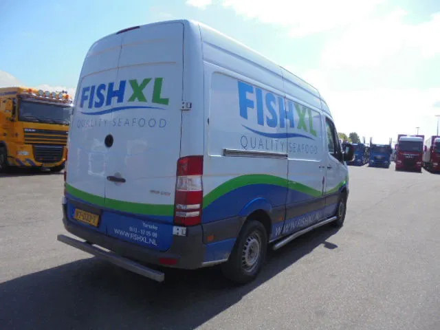 Mercedes-Benz Sprinter 313 FRIGO NL TRUCK - Autoutilitară frigorifica: Foto 4 Mercedes-Benz Sprinter 313 FRIGO NL TRUCK - Autoutilitară frigorifica: Foto 4