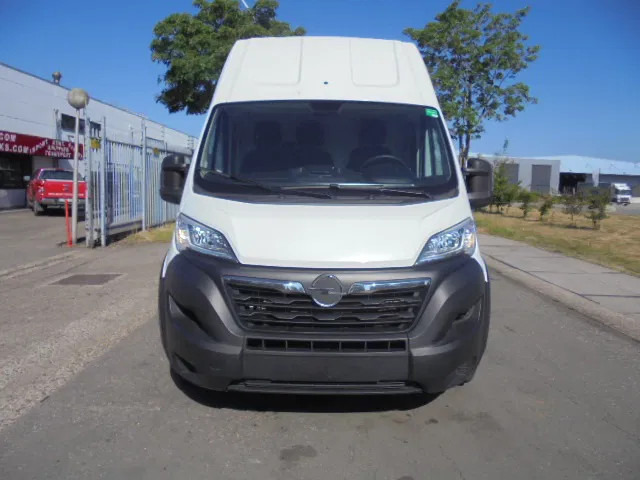 Opel Movano L3H2 2.2L BLUE HDI 165 - Dubă: Foto 2 Opel Movano L3H2 2.2L BLUE HDI 165 - Dubă: Foto 2