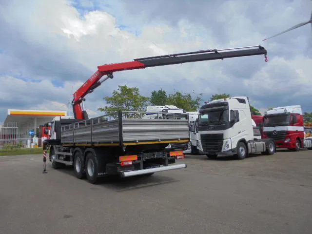 Renault 320 6X4 + FASSI F245 DEMO UNUSED - Camion platformă, Camion cu macara: Foto 5 Renault 320 6X4 + FASSI F245 DEMO UNUSED - Camion platformă, Camion cu macara: Foto 5