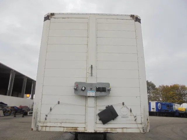 Renders ROC 12-27N X-STEERING - Semiremorcă prelată: Foto 2 Renders ROC 12-27N X-STEERING - Semiremorcă prelată: Foto 2