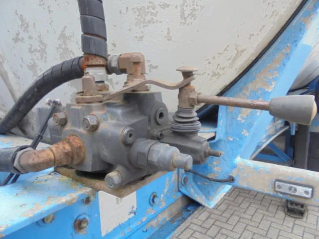 Semiremorcă cisternă SPITZER BP SK 50: Foto 10 Semiremorcă cisternă SPITZER BP SK 50: Foto 10