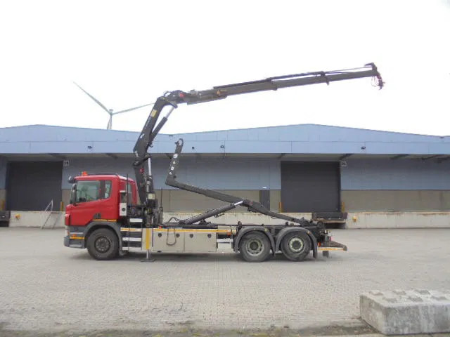Scania P400 6X2 - Camion cu cârlig, Camion cu macara: Foto 2 Scania P400 6X2 - Camion cu cârlig, Camion cu macara: Foto 2
