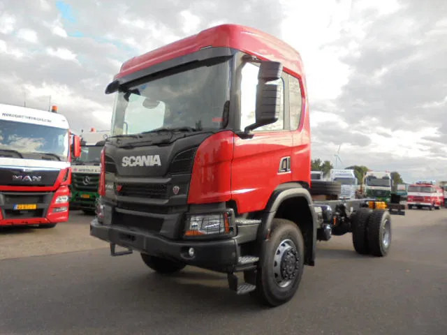 Scania P450 XT 4X4 NIEUW - DEMO - Camion şasiu: Foto 1 Scania P450 XT 4X4 NIEUW - DEMO - Camion şasiu: Foto 1