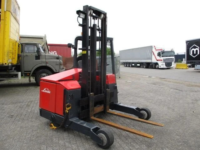 Terberg KINGLIFT TKL-S-X3 - Stivuitor transportabil: Foto 5 Terberg KINGLIFT TKL-S-X3 - Stivuitor transportabil: Foto 5