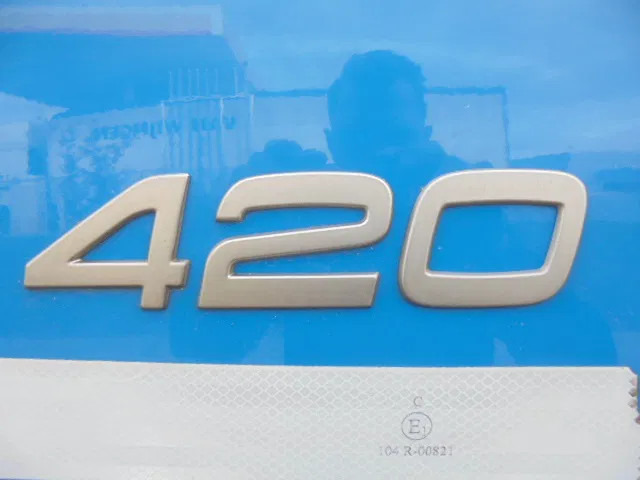 Camion cu prelată Volvo FH 420 6X2 NL TRUCK: Foto 18 Camion cu prelată Volvo FH 420 6X2 NL TRUCK: Foto 18