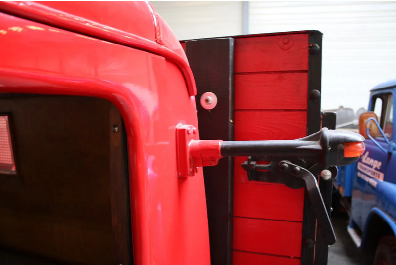 Camion platformă Volvo L 223 Z: Foto 11