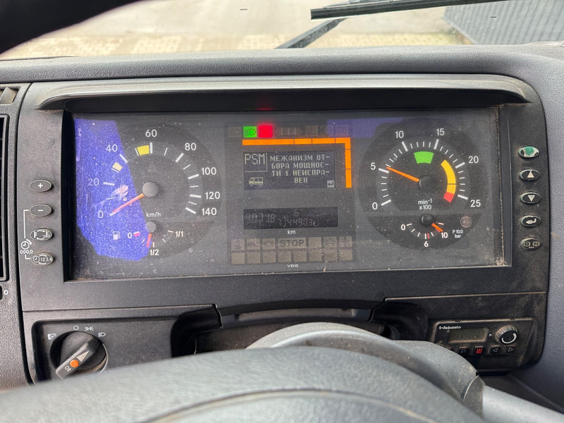 Cap tractor Mercedes-Benz Axor 1840: Foto 8