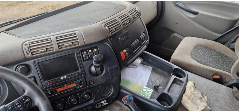 DAF CF 85.460 EURO5, 8x4 - Camion basculantă: Foto 5 DAF CF 85.460 EURO5, 8x4 - Camion basculantă: Foto 5