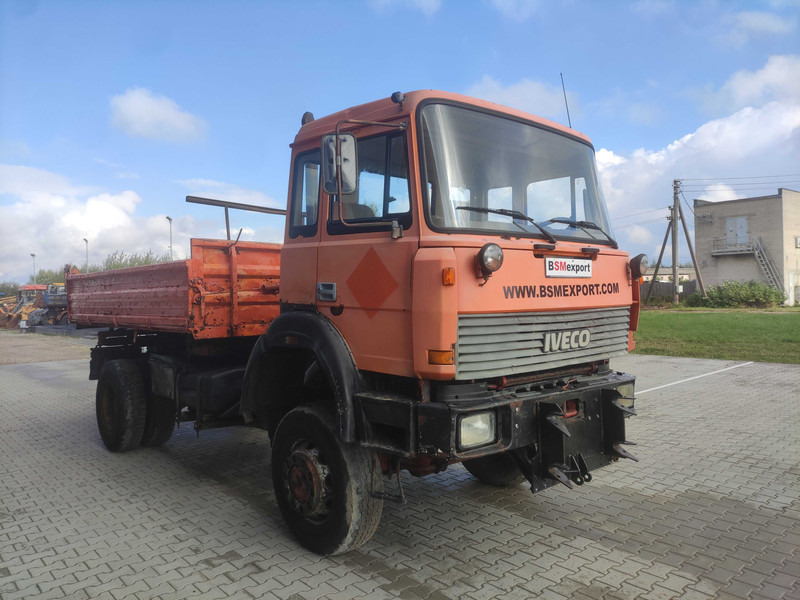 Iveco MAGIRUS 170-25 dump truck - Camion basculantă: Foto 2 Iveco MAGIRUS 170-25 dump truck - Camion basculantă: Foto 2