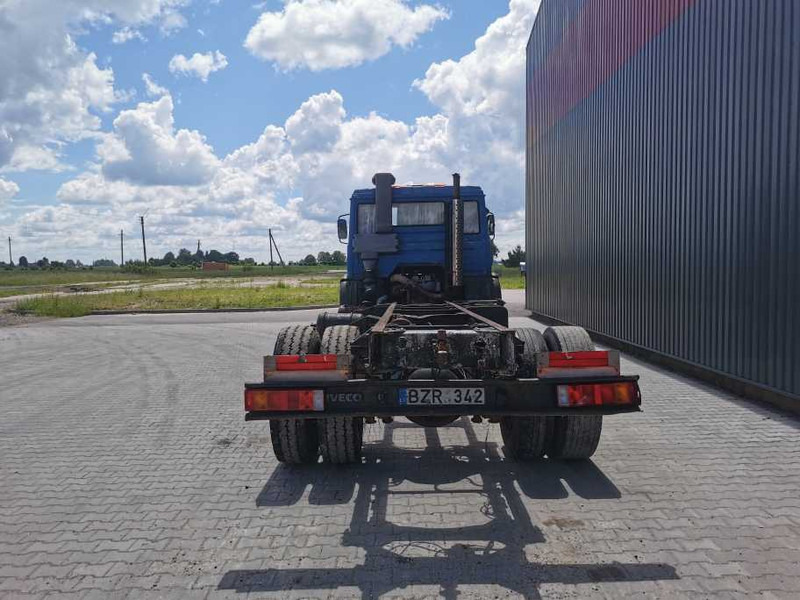 Iveco Magirus 190-26 water cooling chassis truck - Camion şasiu: Foto 4 Iveco Magirus 190-26 water cooling chassis truck - Camion şasiu: Foto 4