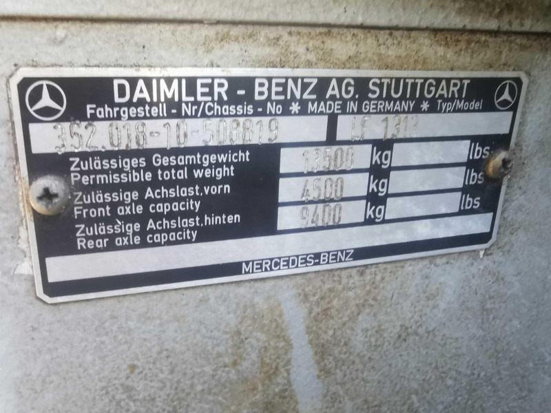 Autospeciala de stins incendii Mercedes-Benz 1313: Foto 20