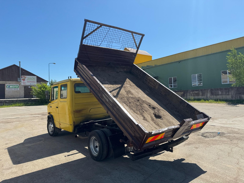 Camion basculantă Mercedes-Benz 609 D: Foto 6