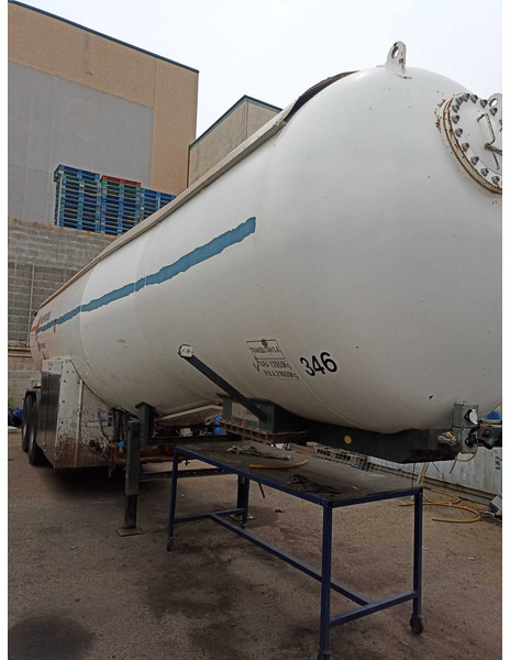 ACERBI Eurotechnika 41490 Spring-Spring. gas tank trailer - Semiremorcă: Foto 2 ACERBI Eurotechnika 41490 Spring-Spring. gas tank trailer - Semiremorcă: Foto 2