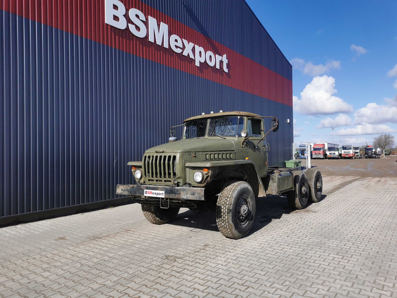 Ural Ural chassis truck - Camion şasiu: Foto 1 Ural Ural chassis truck - Camion şasiu: Foto 1