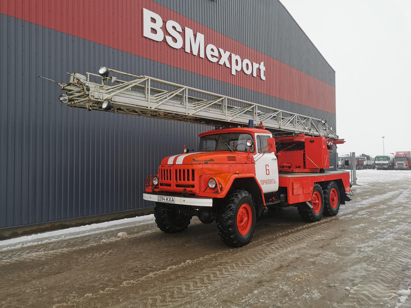 ZIL 131 ladder - Autospeciala de stins incendii: Foto 1 ZIL 131 ladder - Autospeciala de stins incendii: Foto 1