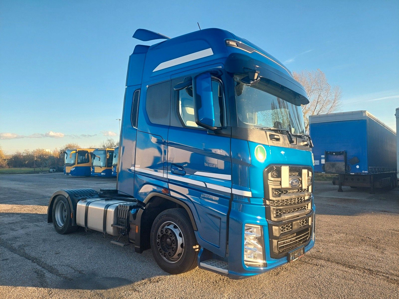 Ford F-Max 1850 LL - Cap tractor: Foto 2 Ford F-Max 1850 LL - Cap tractor: Foto 2