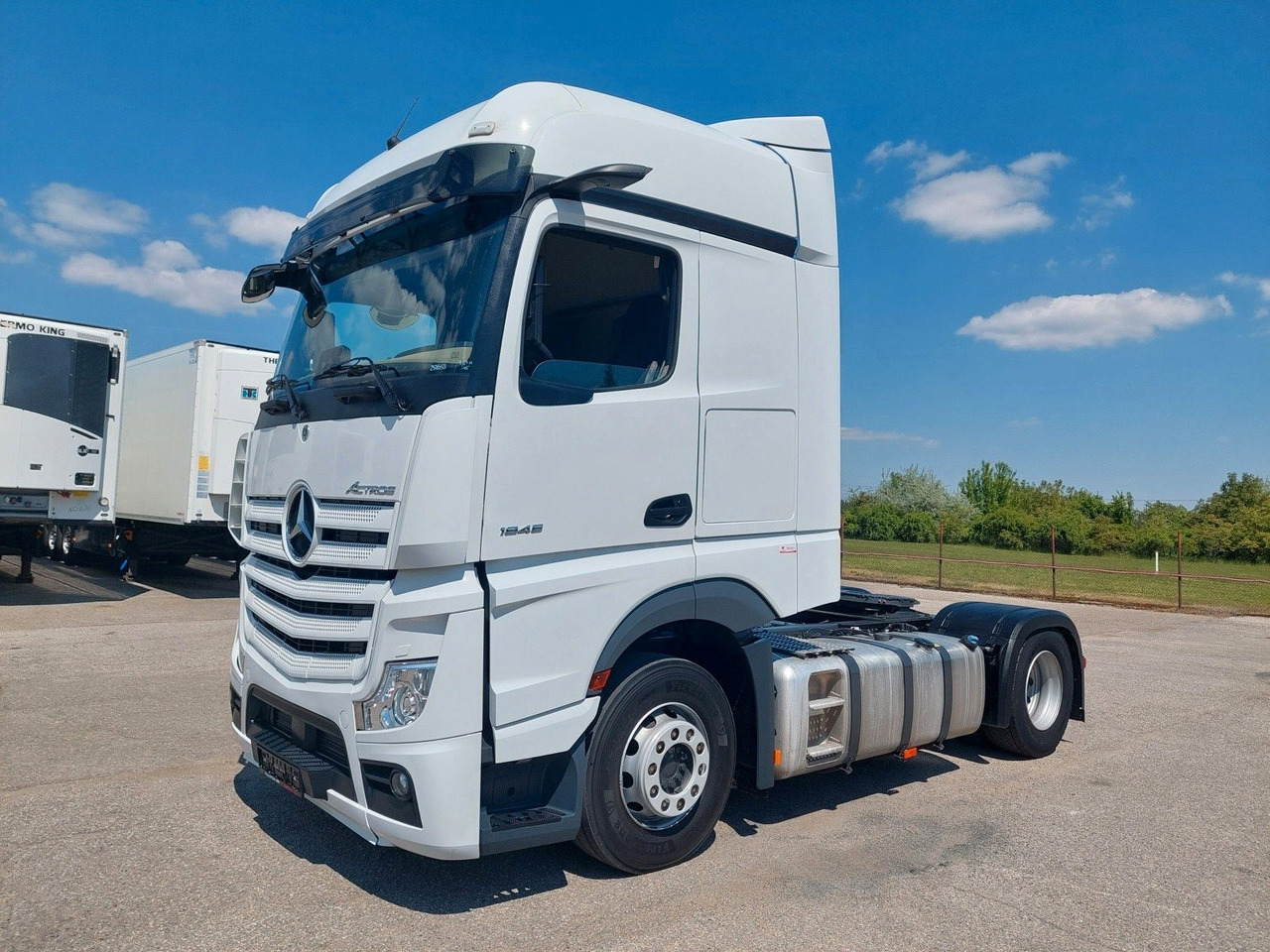 Mercedes-Benz Actros 5 1845 LS BigSpace 4x2 - Cap tractor: Foto 1 Mercedes-Benz Actros 5 1845 LS BigSpace 4x2 - Cap tractor: Foto 1