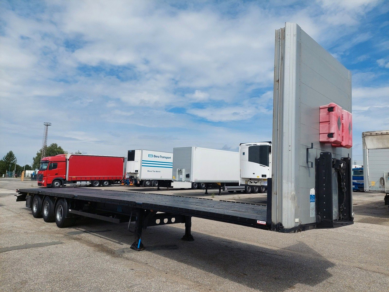 Kögel S24 Mega - Semiremorcă platformă: Foto 2 Kögel S24 Mega - Semiremorcă platformă: Foto 2