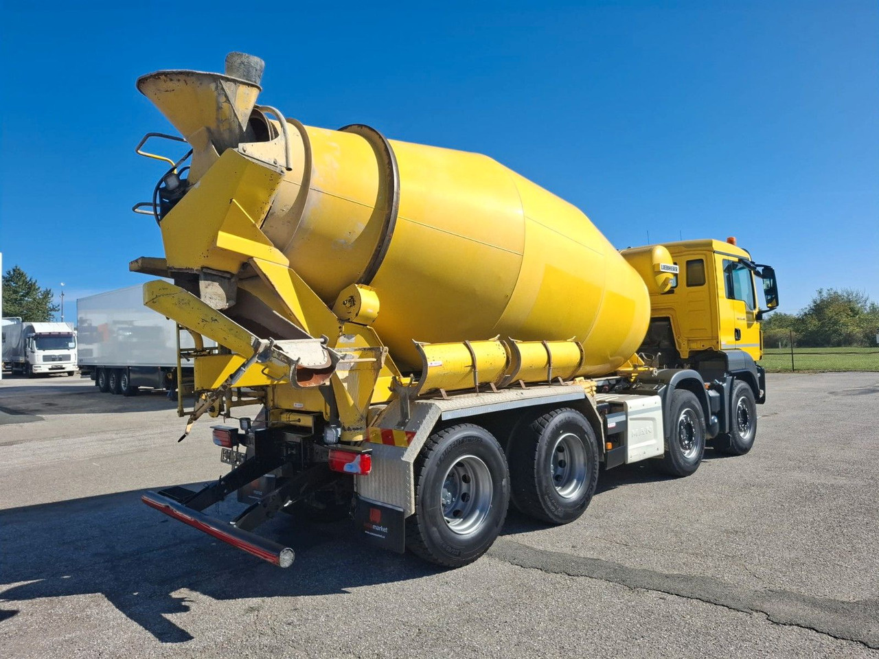 MAN TGS 32.460 8X4 BB Liebherr 9 m³ - Autobetonieră: Foto 3 MAN TGS 32.460 8X4 BB Liebherr 9 m³ - Autobetonieră: Foto 3