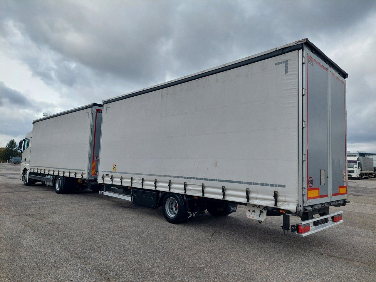 MAN TGX 18.470 LL + Gniotpol G-4080 120 m3 Durchbar - Camion cu prelată: Foto 3 MAN TGX 18.470 LL + Gniotpol G-4080 120 m3 Durchbar - Camion cu prelată: Foto 3