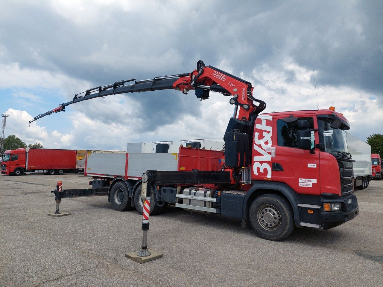 Scania G 410LB 6x4 HNA + Kran Fassi F545RA.2.27 FLY-JIB - Camion platformă, Camion cu macara: Foto 2 Scania G 410LB 6x4 HNA + Kran Fassi F545RA.2.27 FLY-JIB - Camion platformă, Camion cu macara: Foto 2