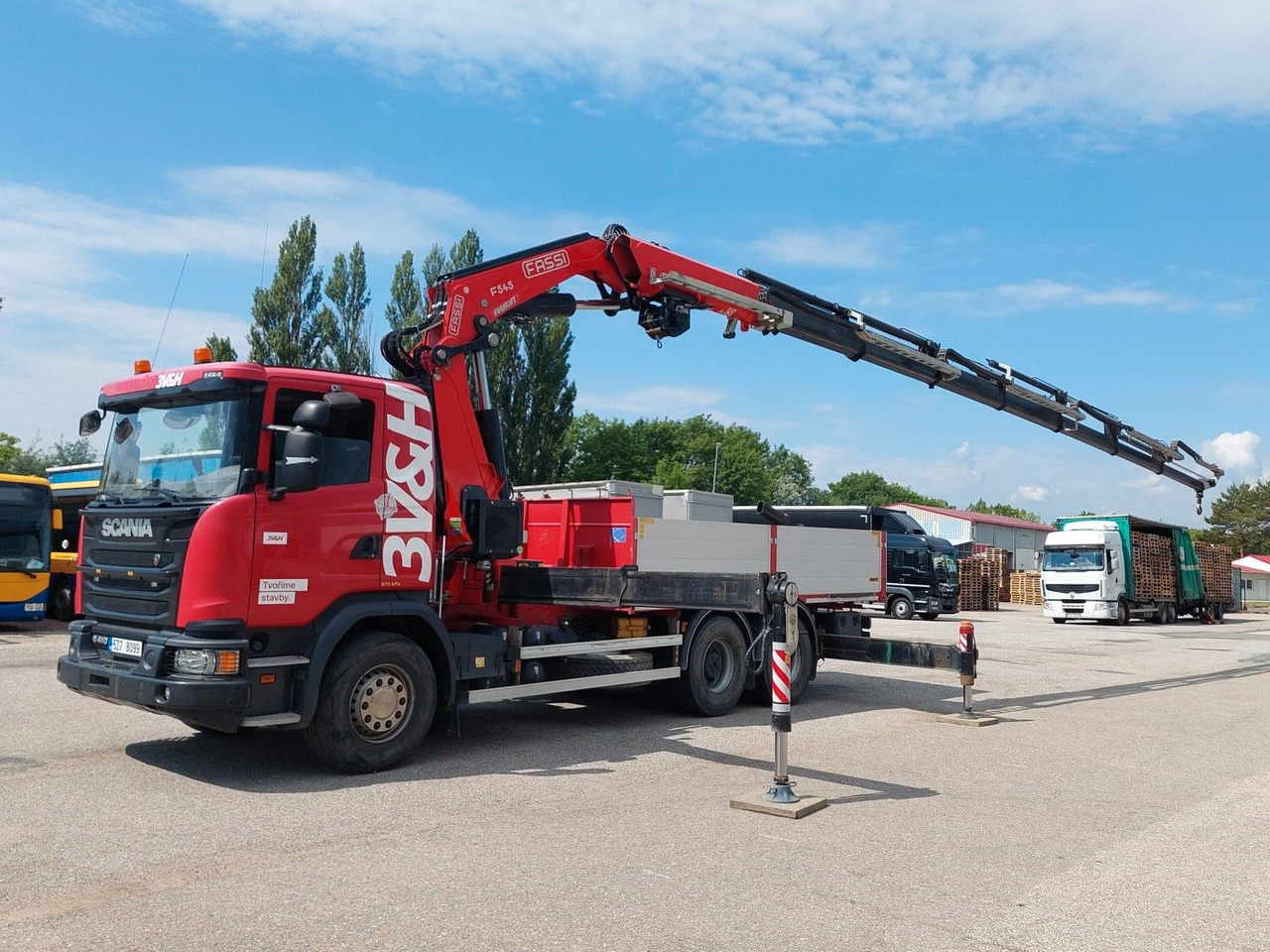 Scania G 410LB 6x4 HNA + Kran Fassi F545RA.2.27 FLY-JIB - Camion platformă, Camion cu macara: Foto 5 Scania G 410LB 6x4 HNA + Kran Fassi F545RA.2.27 FLY-JIB - Camion platformă, Camion cu macara: Foto 5