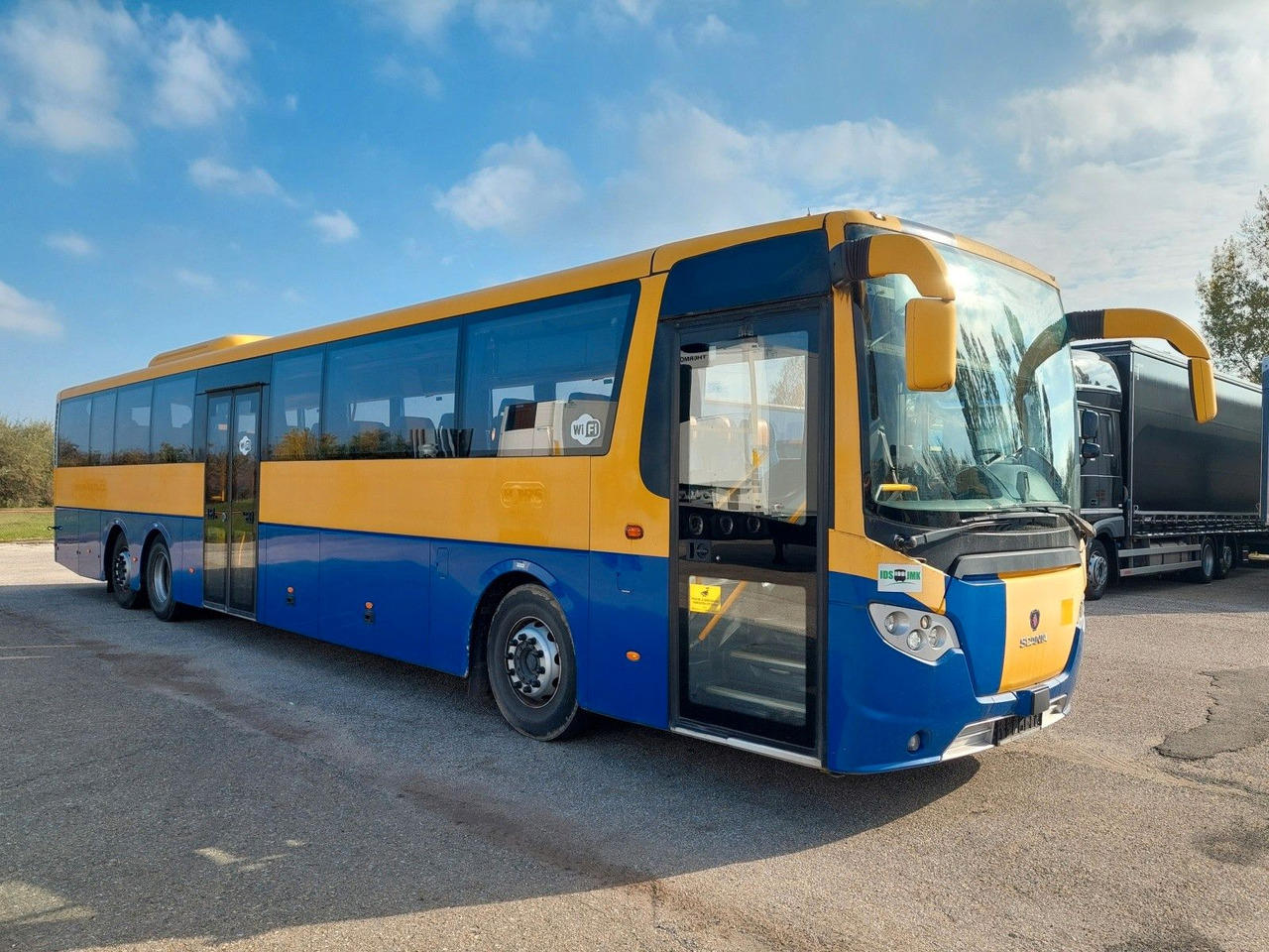 Scania Omniexpress 64 Sitzplätze/ Seats - Autobuz interurban: Foto 2 Scania Omniexpress 64 Sitzplätze/ Seats - Autobuz interurban: Foto 2