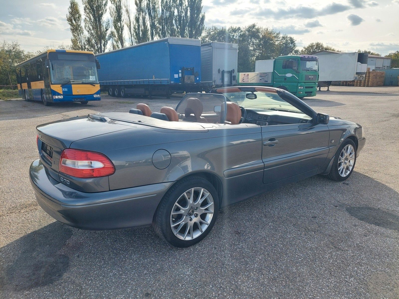 Volvo C70 Cabriolet 2.4 T - Cabrio: Foto 4 Volvo C70 Cabriolet 2.4 T - Cabrio: Foto 4