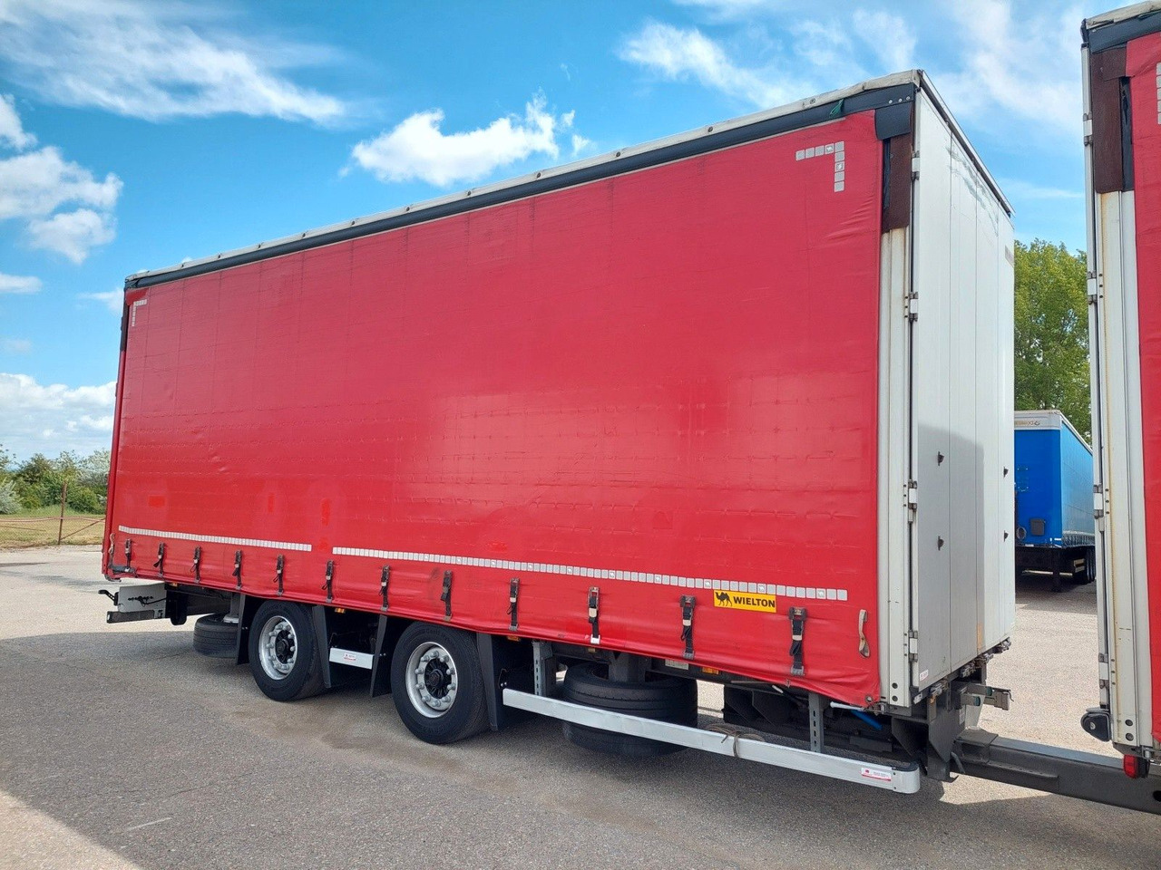 Wielton PC2K tandem Durchbar - Remorcă cu prelată: Foto 2 Wielton PC2K tandem Durchbar - Remorcă cu prelată: Foto 2