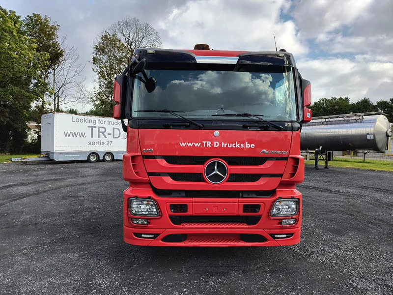 Mercedes-Benz Actros 3360 V8 - CHASSIS (NO CRANE) - 6X4 - Camion şasiu: Foto 2 Mercedes-Benz Actros 3360 V8 - CHASSIS (NO CRANE) - 6X4 - Camion şasiu: Foto 2
