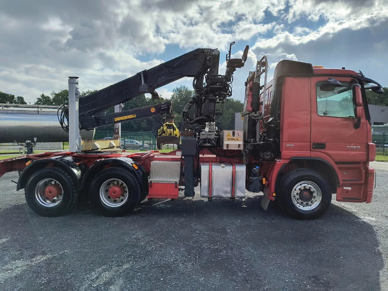 Mercedes-Benz Actros 3360 V8 CRANE HIAB 251S80 - 6X4 - V8 - Camion forestier, Camion cu macara: Foto 4 Mercedes-Benz Actros 3360 V8 CRANE HIAB 251S80 - 6X4 - V8 - Camion forestier, Camion cu macara: Foto 4