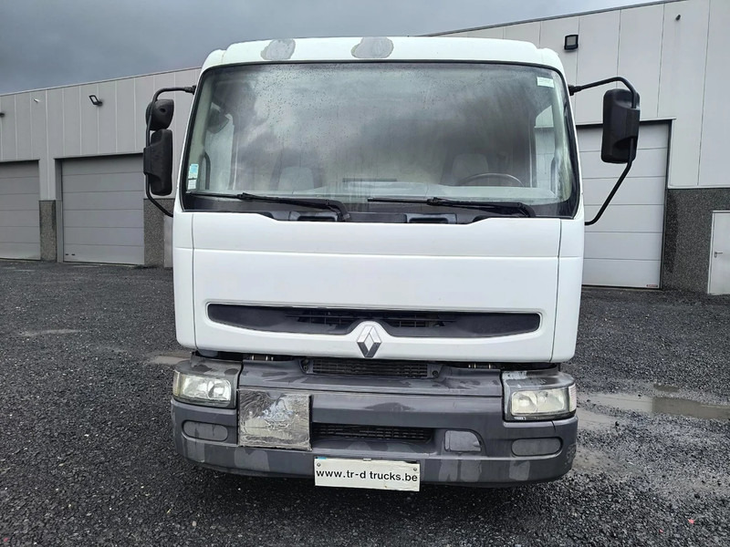 Renault Premium 270 13500 L FUEL / CARBURANT TRUCK - 5 COMP/ A LAMES - Camion cisternă: Foto 2 Renault Premium 270 13500 L FUEL / CARBURANT TRUCK - 5 COMP/ A LAMES - Camion cisternă: Foto 2