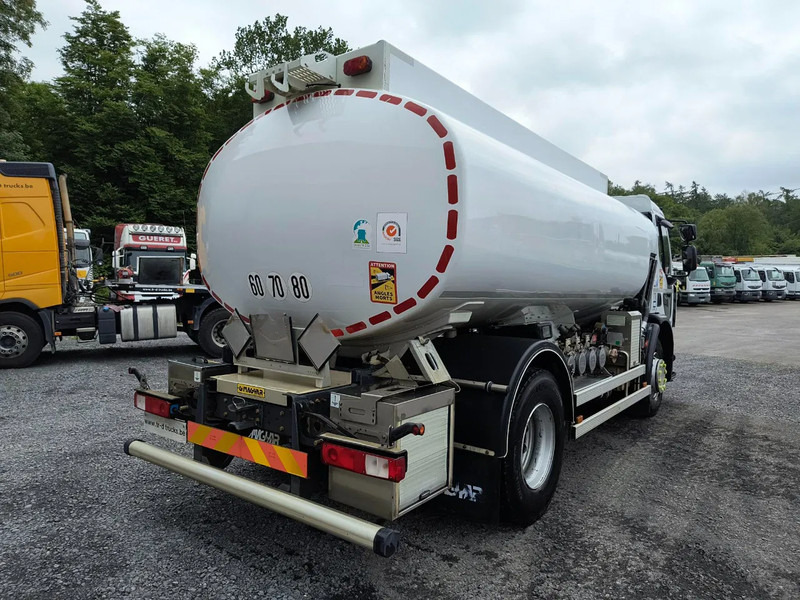 Renault Premium 270 FUEL / CARBURANT 13000L - 4 COMP - Camion cisternă: Foto 5 Renault Premium 270 FUEL / CARBURANT 13000L - 4 COMP - Camion cisternă: Foto 5