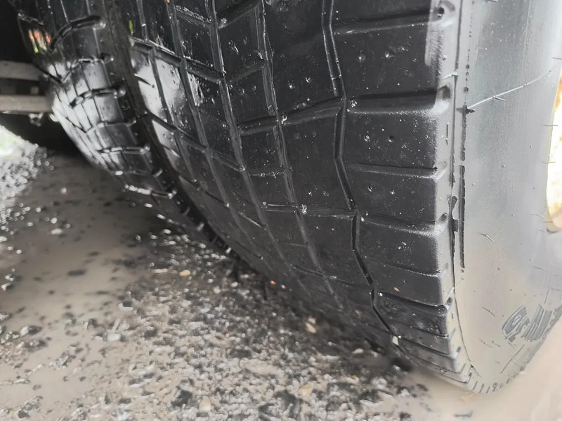 Leasing de Renault Premium 320 13000L FUEL / CARBURANT - 4 COMPARTMENTS Renault Premium 320 13000L FUEL / CARBURANT - 4 COMPARTMENTS: Foto 15