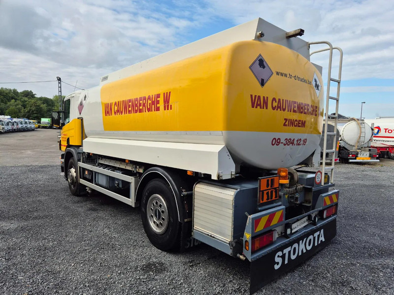 Camion cisternă pentru transport de combustibili Scania P270 FUEL / CARBURANT 14000L - 4 COMP: Foto 7 Camion cisternă pentru transport de combustibili Scania P270 FUEL / CARBURANT 14000L - 4 COMP: Foto 7